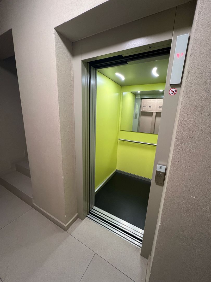 Apartament de 3 camere  de închiriat, în bloc nou, zona Trei Stejari - Poză 12