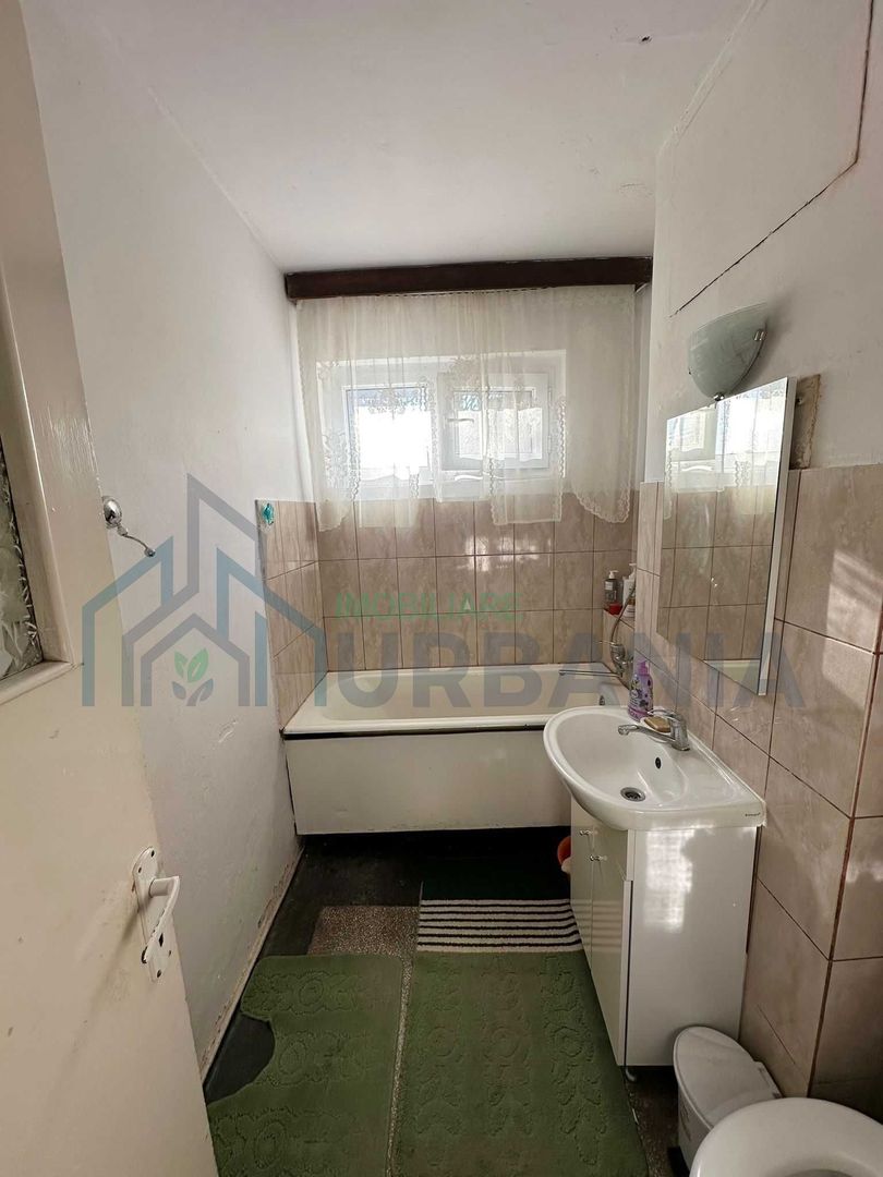 Apartament 3 camere decomandate Podu Roș - Poză 6