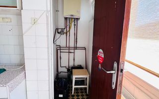 Apartament  Decomandat  2 camere cu balcon mare - Dacia - Poză 6