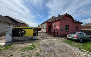Casa pe principala in Giarmata  737mp teren - Poză 1