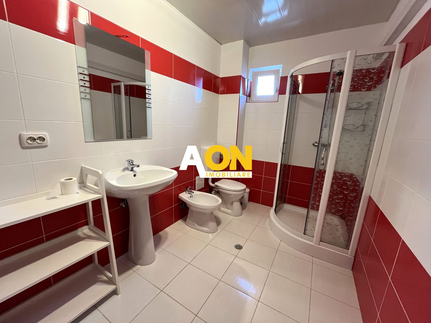 Apartament cu 3 Camere, Bloc Nou, Zona Lalelelor - Poză 9
