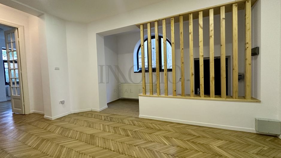 Vila Interbelica Restaurata | Pretabil Birouri - Showroom - Poză 3