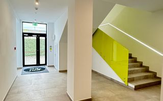 Spatii de birouri si hala de vanzare 3000 mp - Poză 3