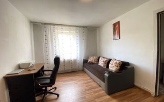 Apartament cu 2 camere, etaj intermediar, 50 mp, zona Bizo - Poză 2