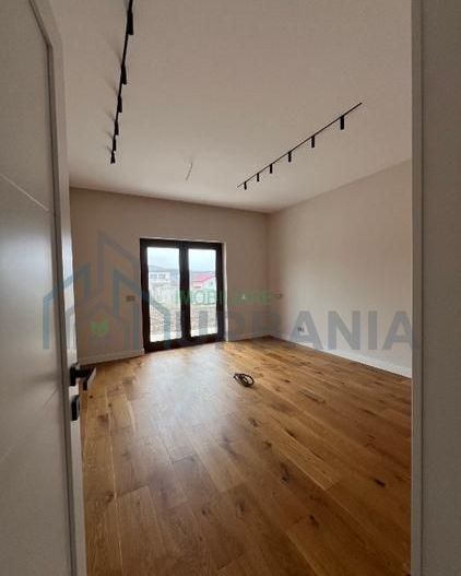 # vinde CASA în zona Breazu, la 5 minute de Copou!!! - Poză 16