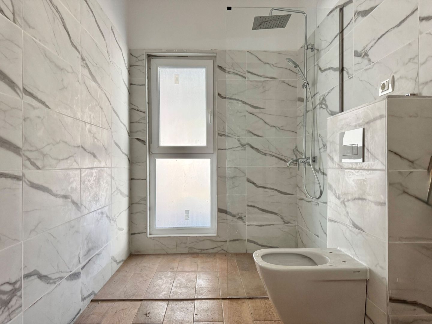 Parter 2 camere Lidia, parcare inclusă – locuință sau birou - Poză 14