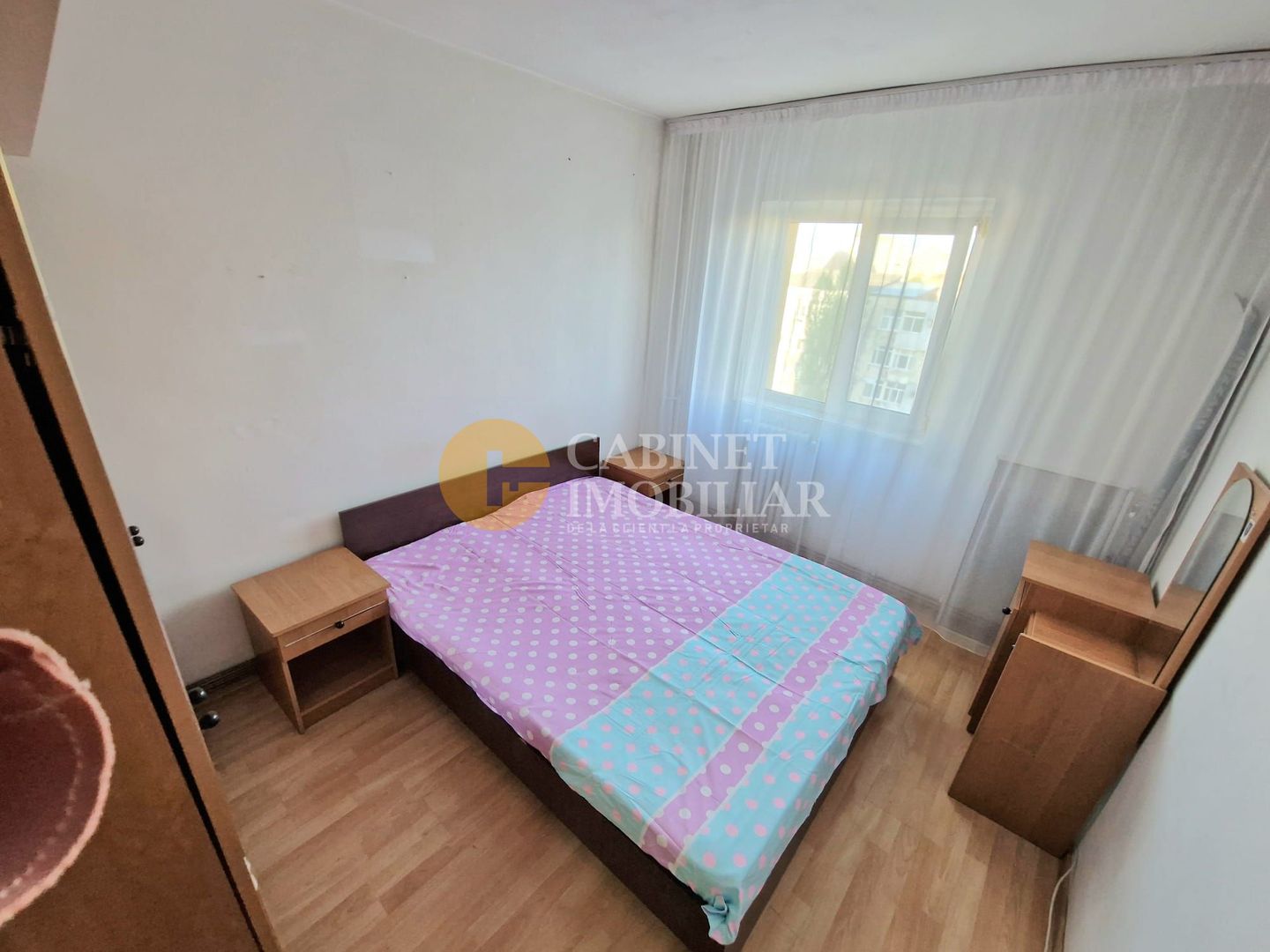 2 Camere Decomandat-Etaj Intermediar- Zona Zimbru - Poză 1