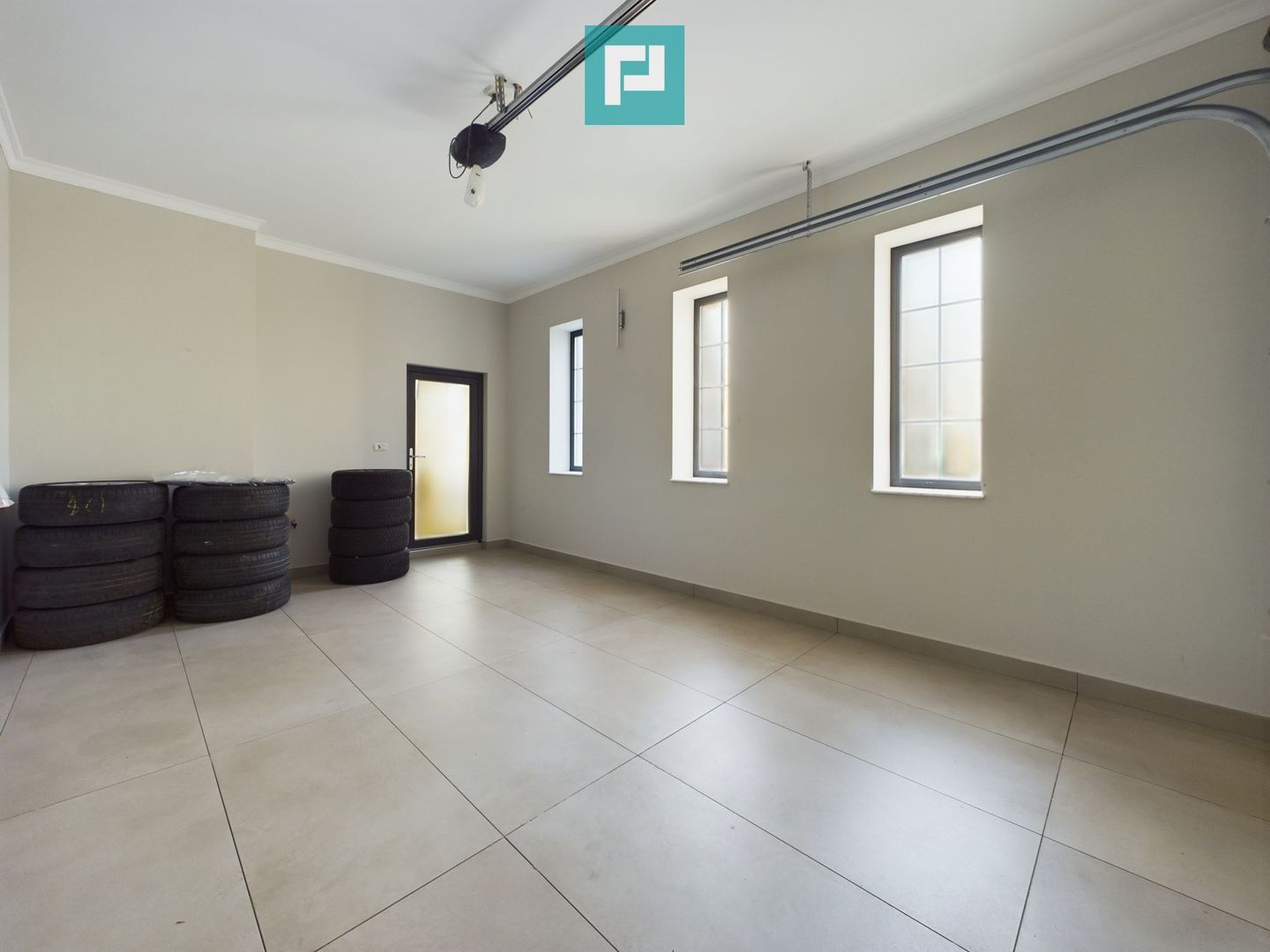 Vilă Premium de Închiriat – confort și eleganță - Poză 31