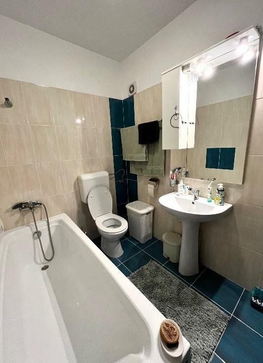 Apartament 2 camere, 49mp, cu balcon şi parcare - Poză 6