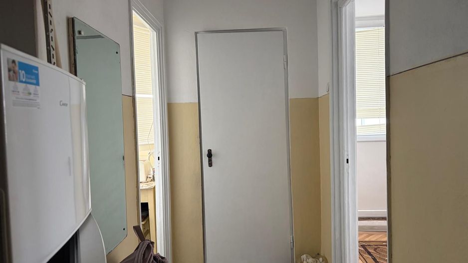 Apartament luminos cu doua camere, 1 mai - Poză 13