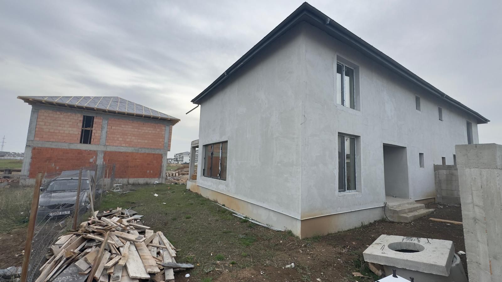 CASA SINGULARA, TOATE UTILITATILE, PREDARE LA CHEIE, COMISION 0% - Poză 2