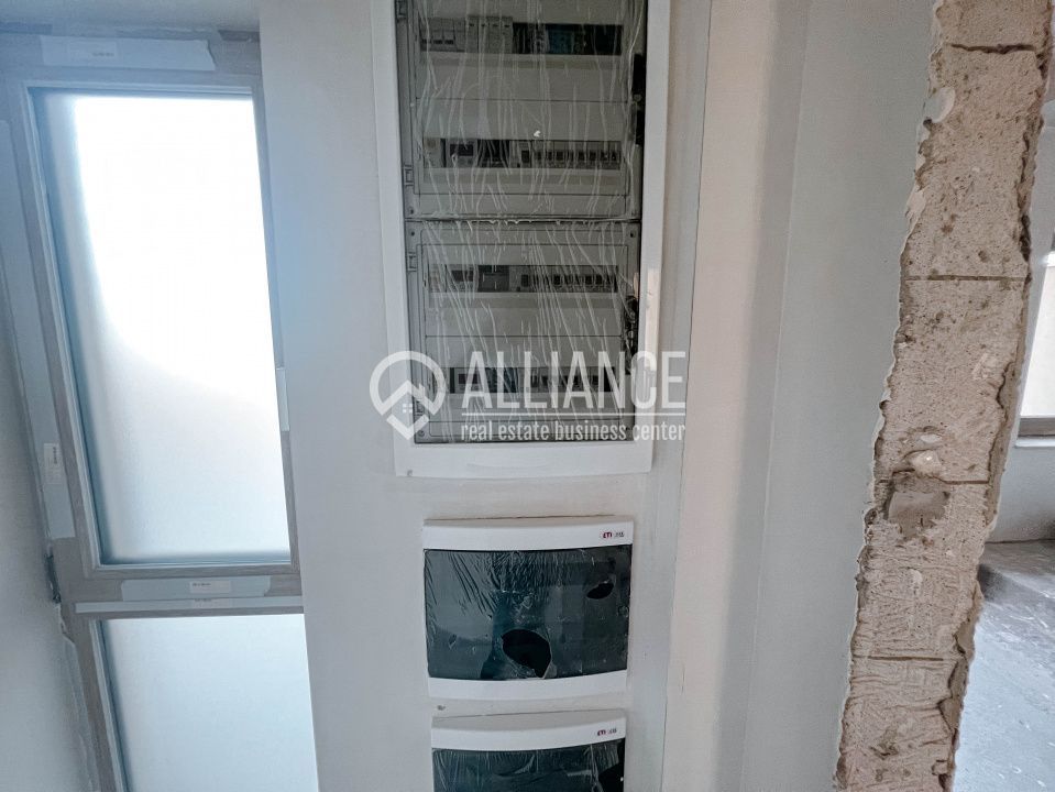 TOMIS PLUS (COD 05)Casa Premium Intr-un Cartier Nou  Liniste, - Poză 30