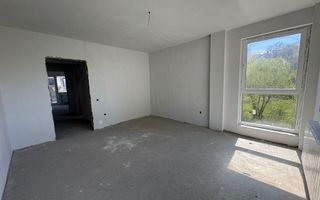 Apartament decomandat - Poză 1