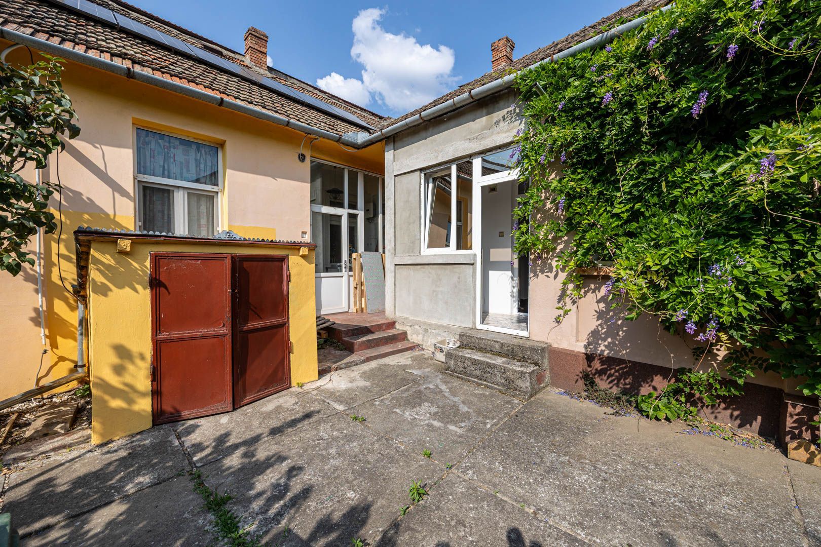 Locație excelentă: Spațiu comercial  Reprezentanță sau Închiriere. - Poză 9