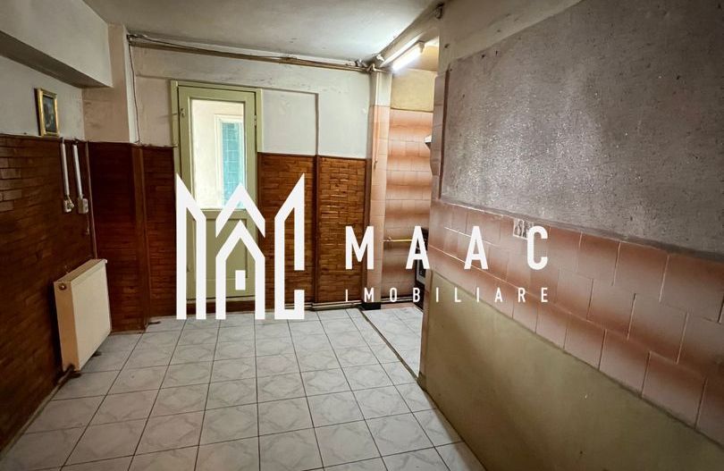 Apartament 4 camere I Central- Spitalul Județean I Etaj 1 I Decomandat - Poză 9