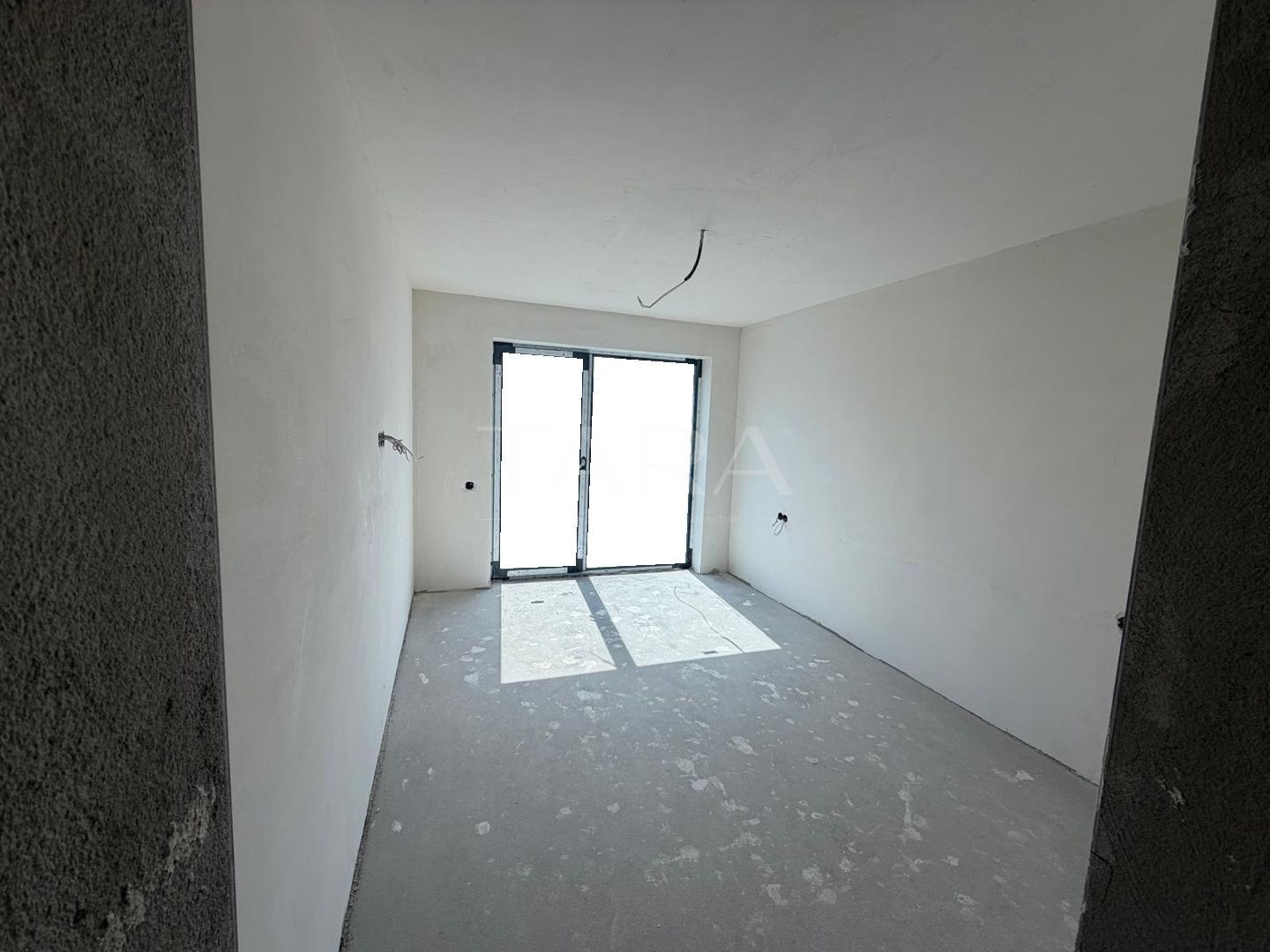 Duplex spațios cu 5 dormitoare, încălzire în pardoseală, Floresti. - Poză 8