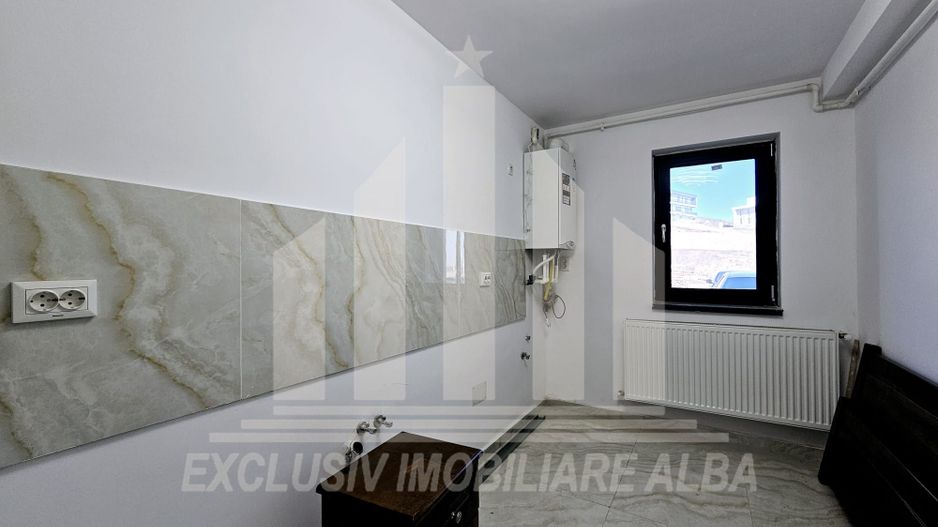 Apartament 2 camere decomandate | 44 mp | Bloc Nou | Cetate - Poză 2