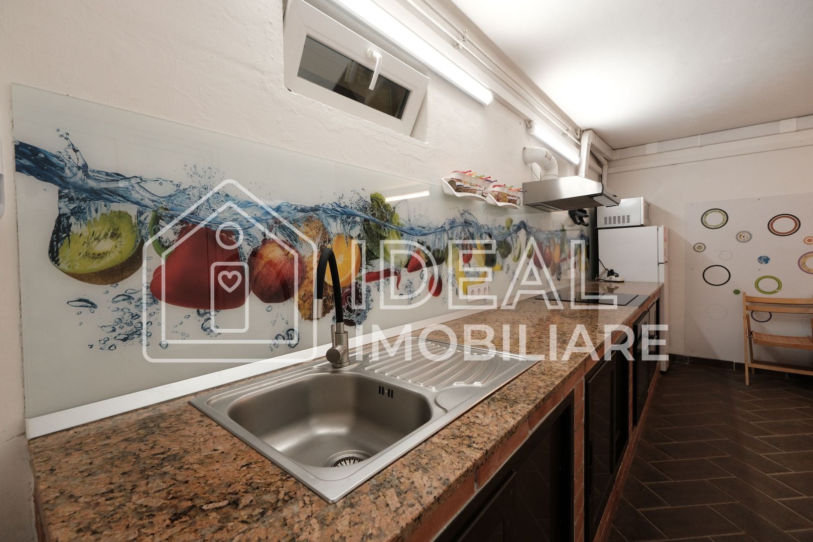 Casa de poveste cu 1.300 mp de teren, in Tocile - Poză 16