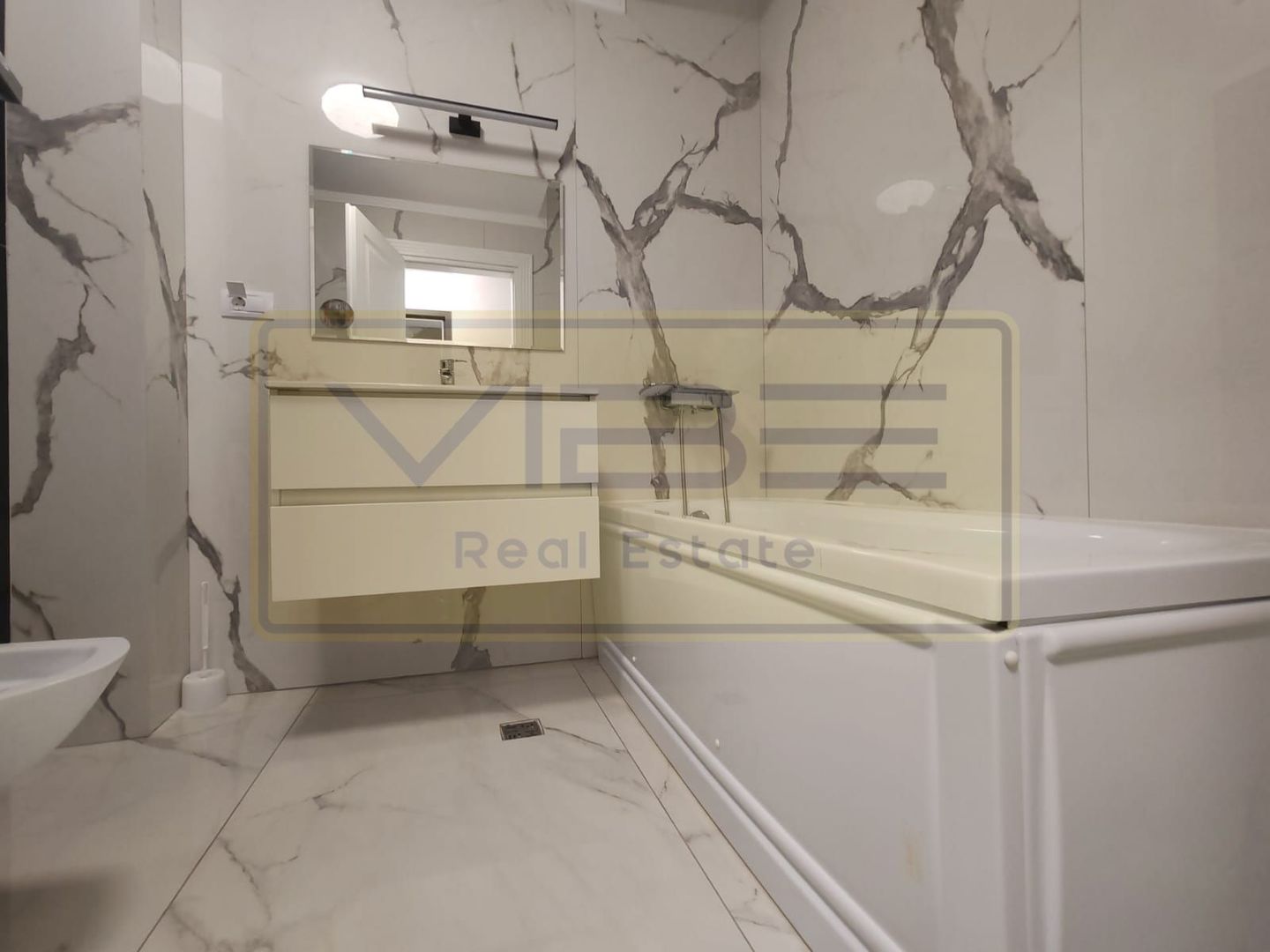 Bloc nou- Mutare imediata - INTABULAT -Parc Copou/Spital Parhon - Poză 3