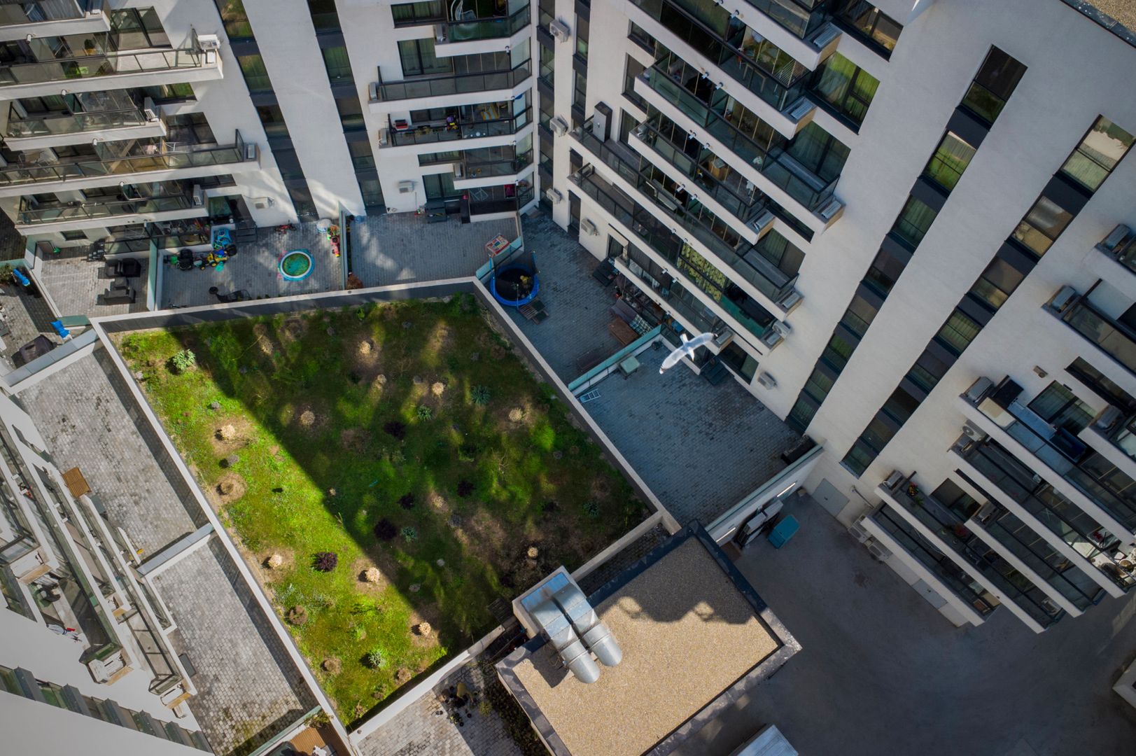 Apartament cu 3 camere si terasa de 49mp, Tomis Nord- Constanta - Poză 25