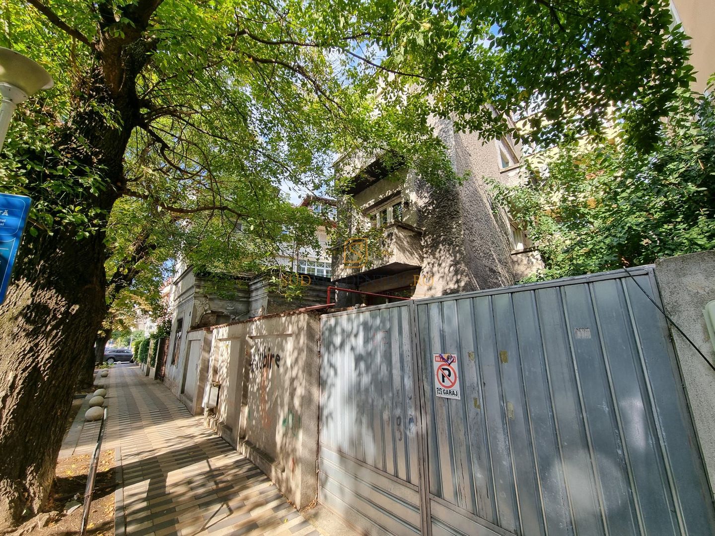 Vila individuala in zona Cotroceni-Parc Izvor, Sector 5 - Poză 2