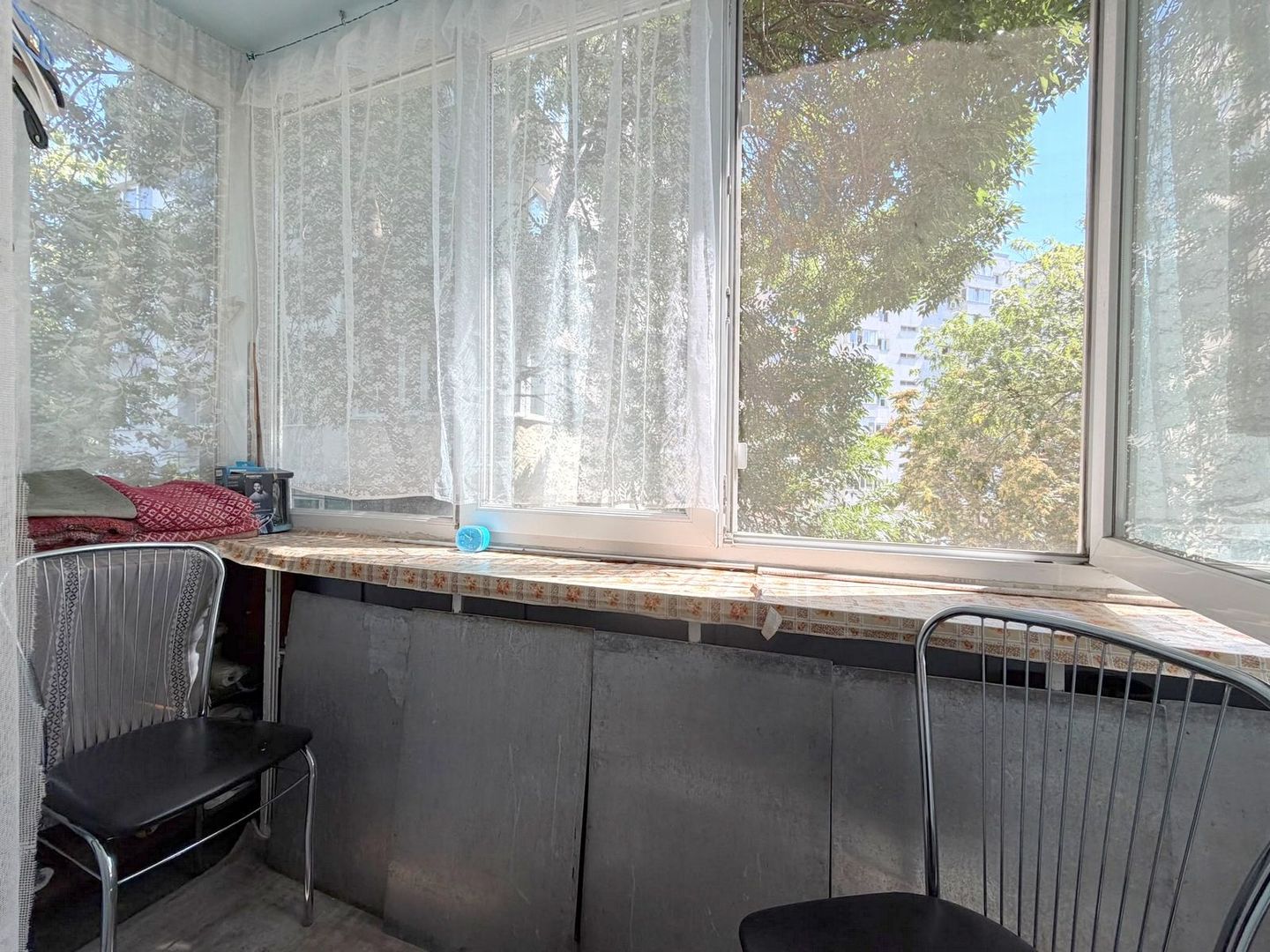Apartament 3 camere  Etaj 2/4 | Metrou Costin Georgian - Poză 13