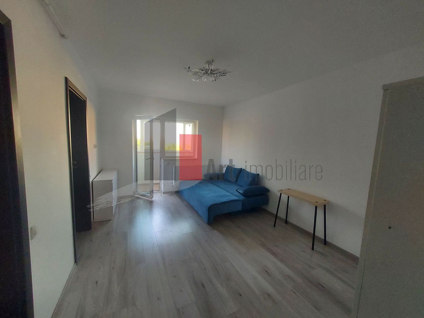 Garsoniera de inchiriat-Aparatorii Patriei-cu centrala - Poză 3
