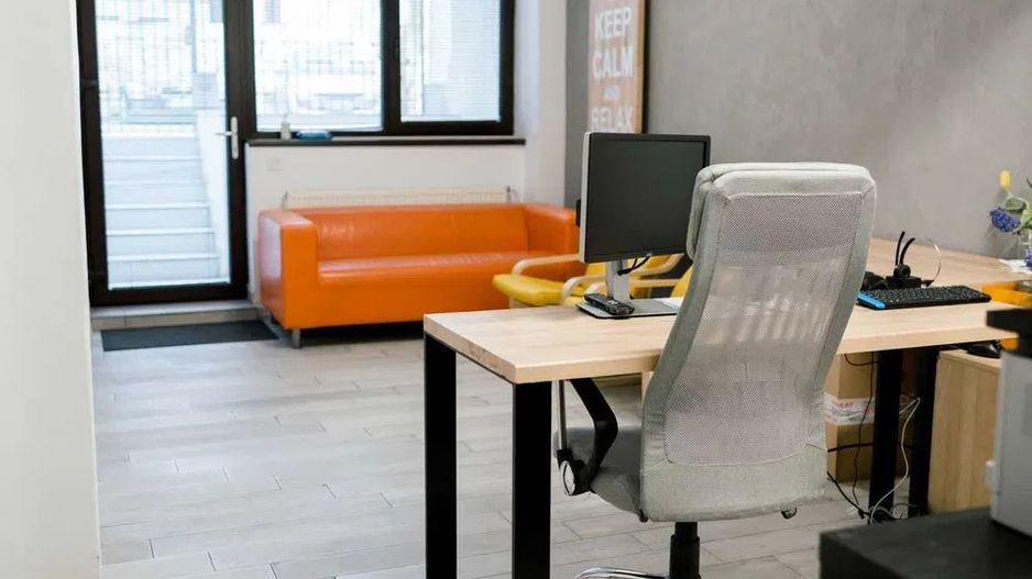 APARTAMENT 5 CAMERE BLOC NOU METROU 1 MAI - Poză 1