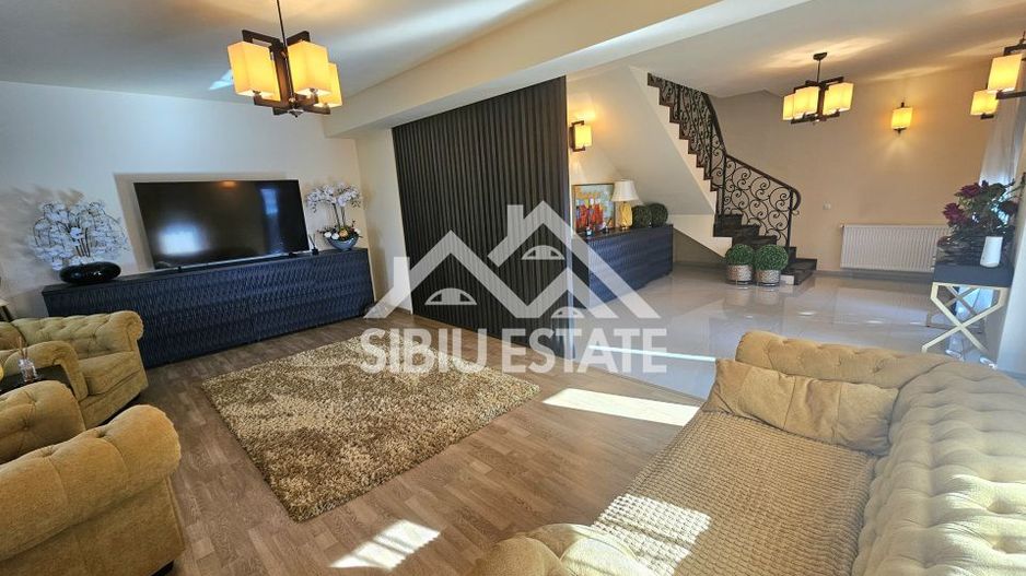 Casa individuala cu garaj in Sura Mare, SIbiu - Poză 1