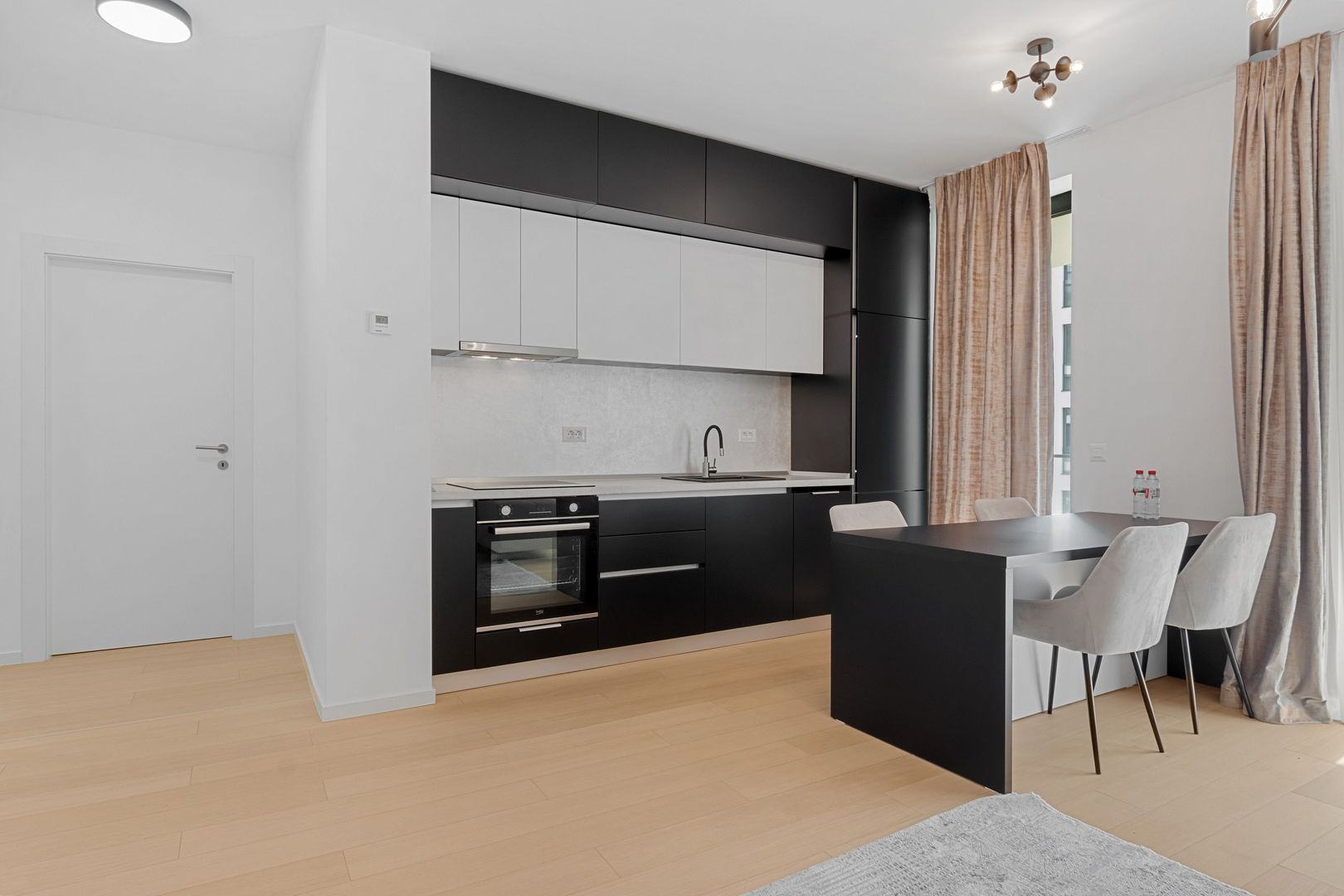 Jandarmeriei- Apartament modern, 2 camere- 59 mp utili-la cheie! - Poză 6