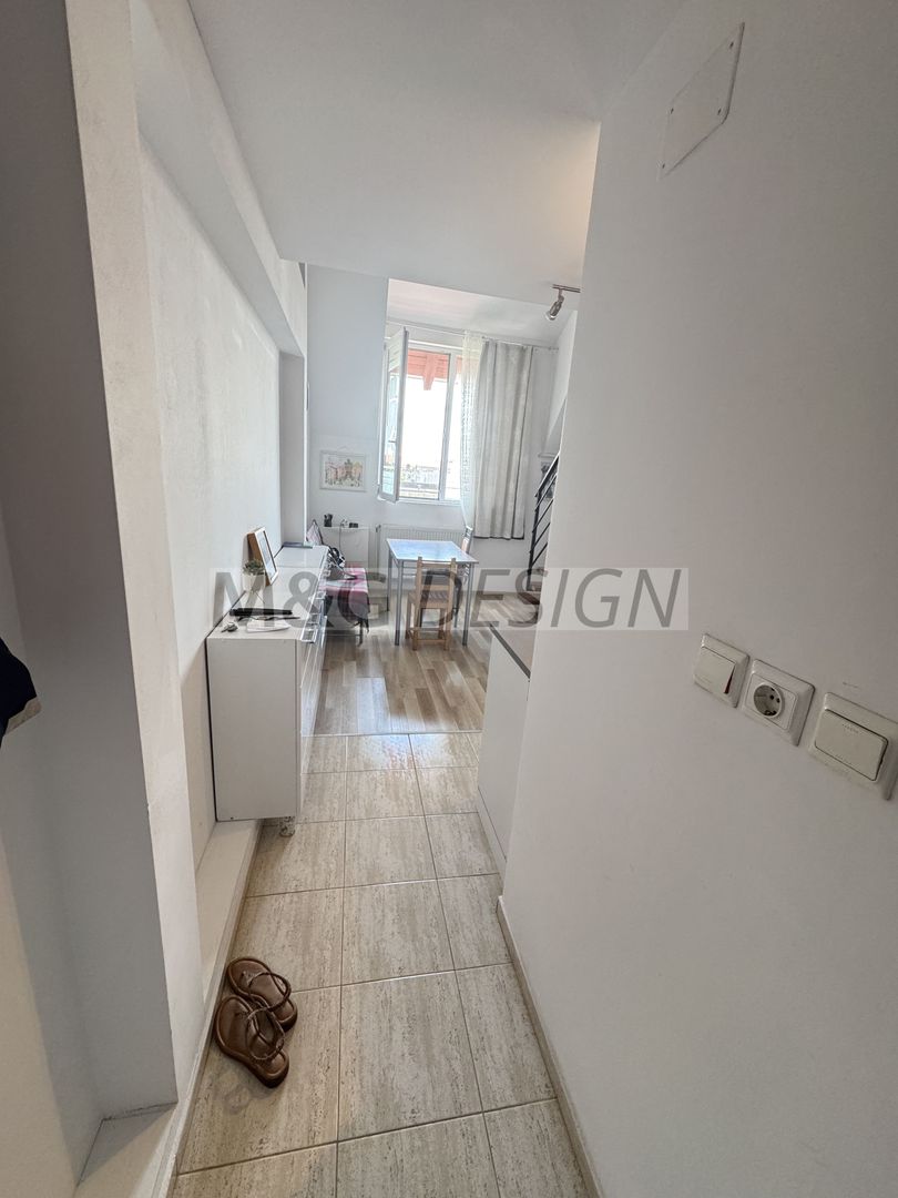 1 camera scara interioara, deosebit zona Blascovici - Poză 12