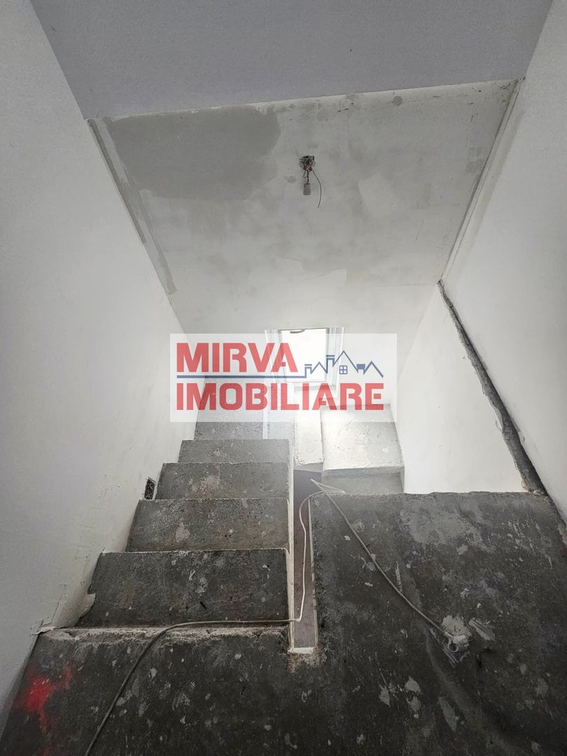 🏡 Casă la gri, 5 camere – Târgșoru Vechi - Poză 38