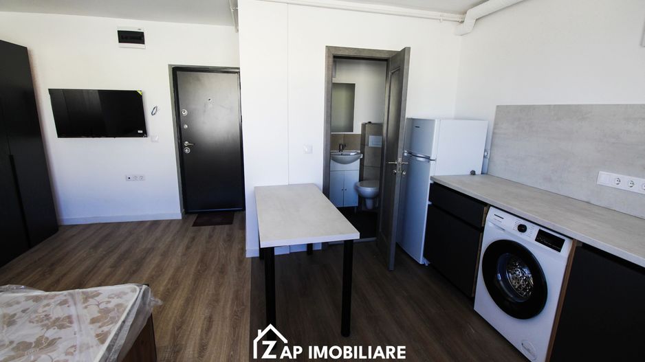 Spatiu de Birouri 100 mp - Renovat - Poză 12