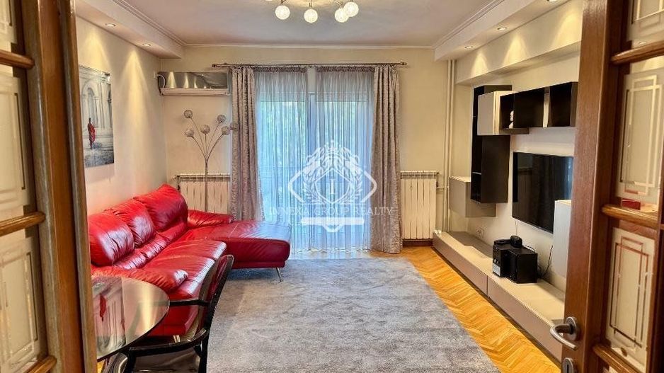 Unirii-Libertatii | 3 camere | et 3 | loc parcare | 76mp | 850 euro - Poză 1