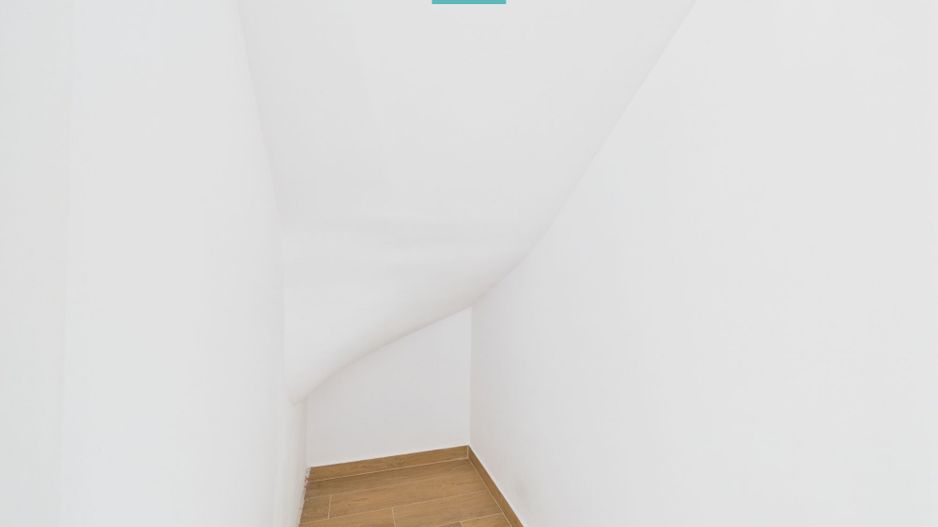Duplex luminos 101 mp utili, teren 350mp în Covaci - Poză 17
