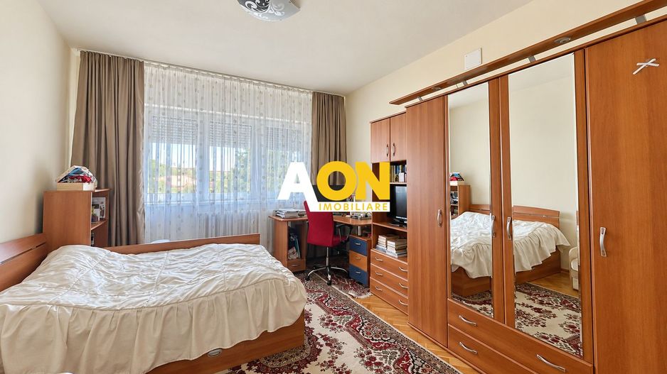 Apartament 4 camere, 102 mp utili,  etaj 2 + garaj + boxa, zona Closca - Poză 6