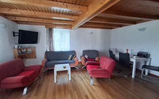 Casa de vanzare cu teren generos in Tocile, Sibiu - Poză 3