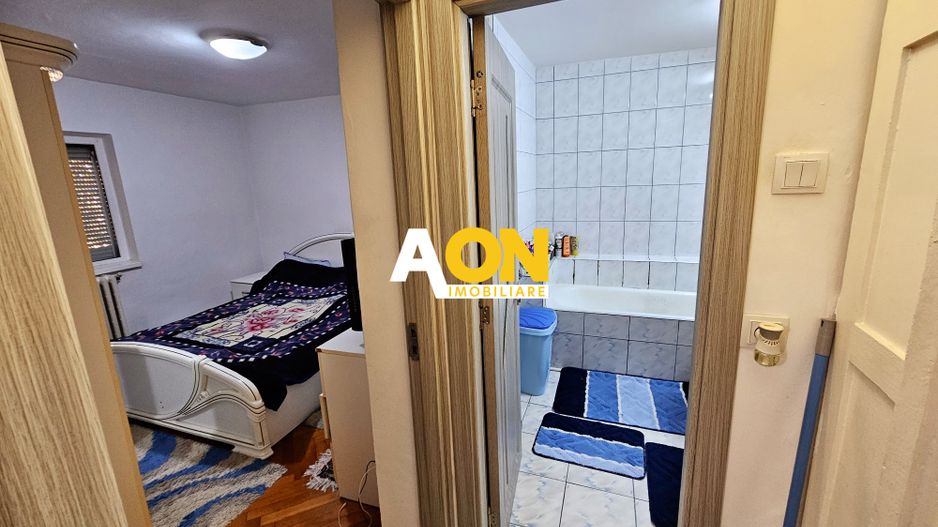 Apartament 2 camere, decomandat, mobilat, utilat, etaj 2, Cetate - Poză 6