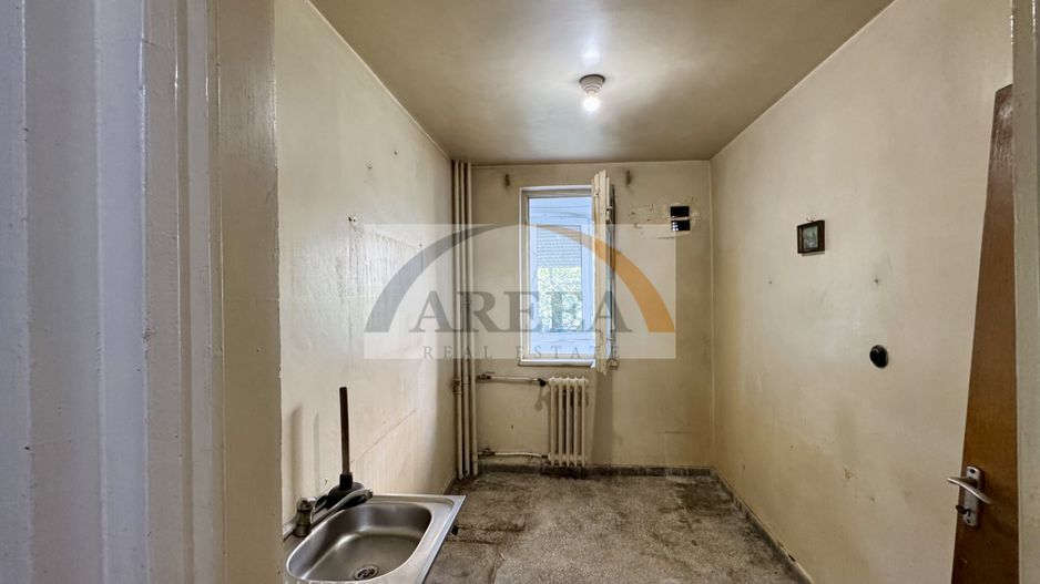 OPORTUNITATE - 3 camere decomandate, 70 mp utili, et 3 - Bucur Obor - Poză 9