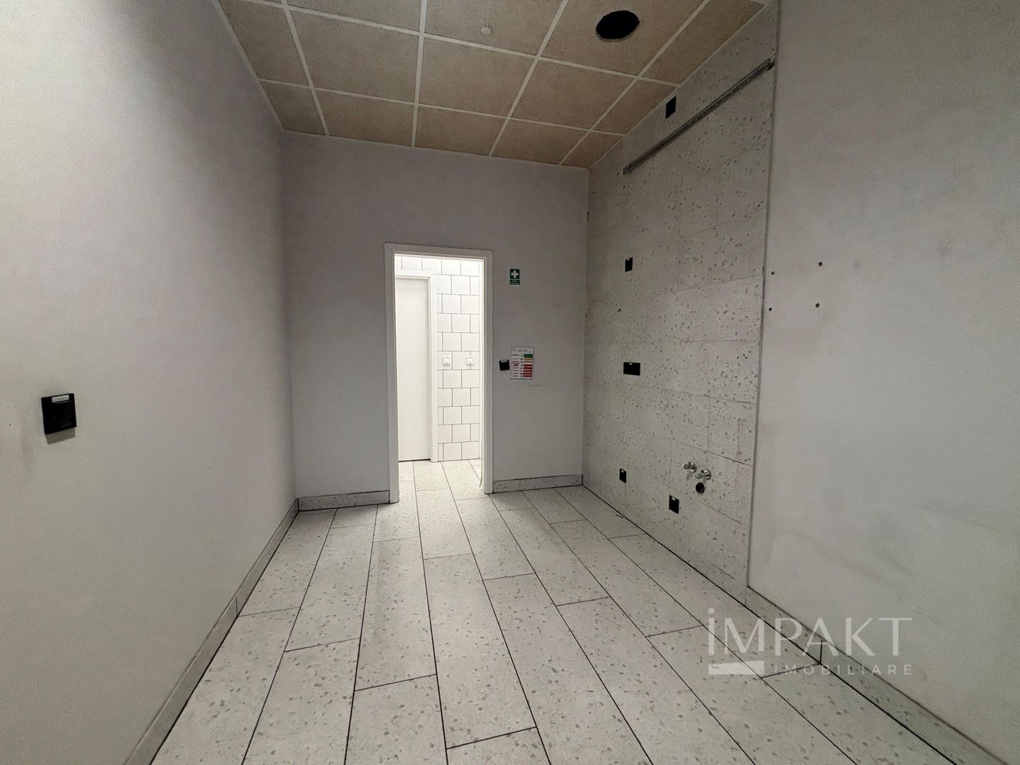 Spațiu comercial open space- 550mp - Poză 14
