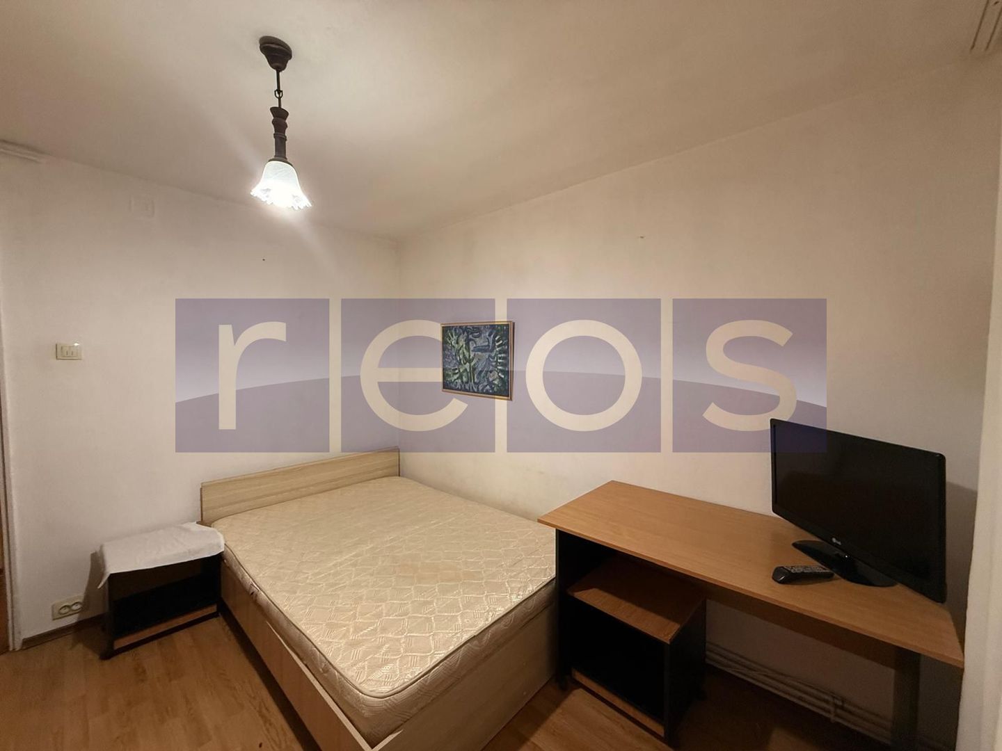 VANZARE APARTAMENT  2 CAMERE ZONA MOSILOR - Poză 3