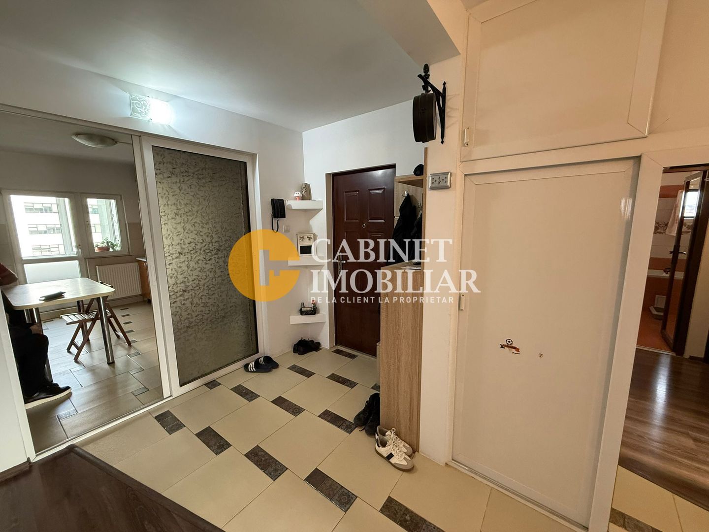 3 Camere Decomandat - 72mp- Mobilat/Utilat - Zona Frumoasa - Poză 6