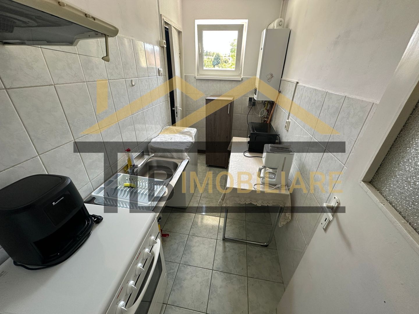 Apartament de 3 camere, 52mp , decomandat, Zona Dambu Pietros - Poză 9