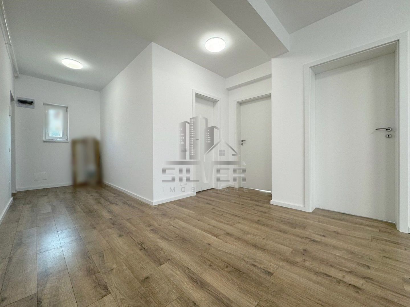 Apartament cu 3 camere/74 mp/gradina 62 mp. - Poză 3