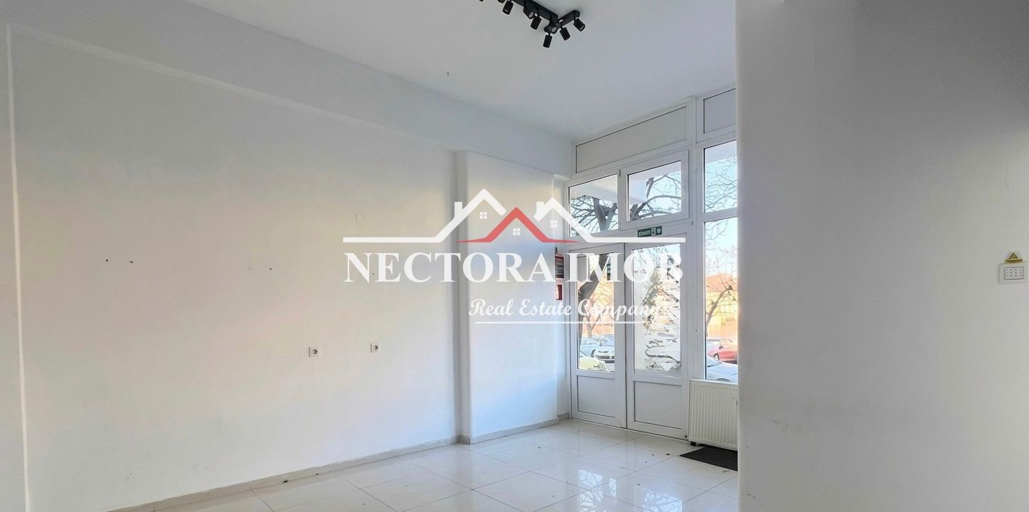 NECTORA IMOB-Spatiu comercial Lacu Rosu, 45 mp, Vitrina, Zona trafic - Poză 2