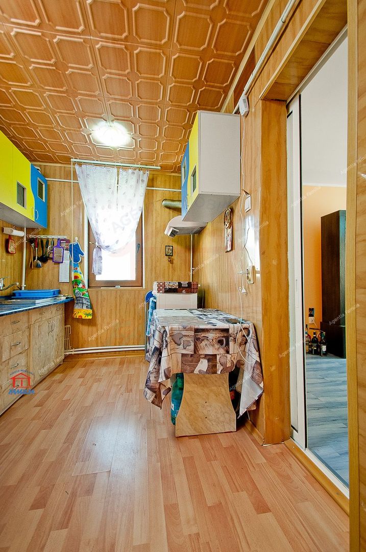 52500 Euro negociabil, trei camere renovat, mobilat si utilat, Micro 2 - Poză 6