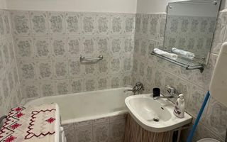 Apartament 3 camere la parter Bd Constructorilor ideal investitie - Poză 11