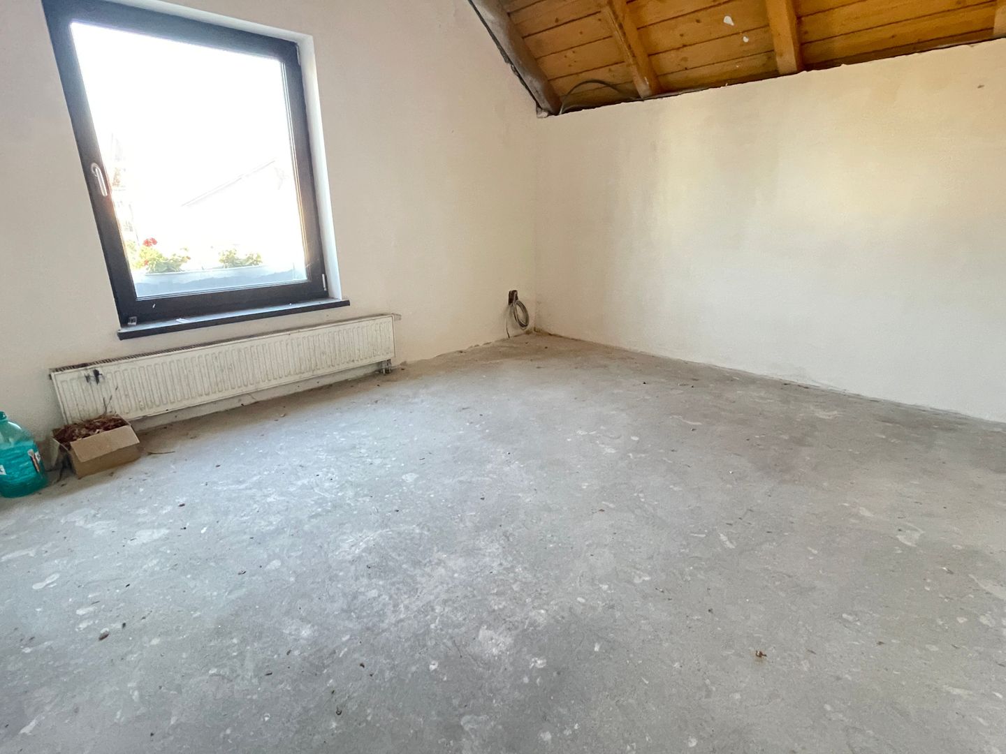 Casă individuală, teren generos zona Buziasului-Ciarda Rosie - Poză 32