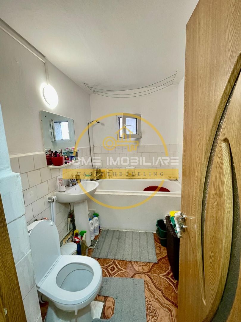 Apartament 2 Camere Decomandat Nicolina 53 Mp Bloc 1988 - Poză 9