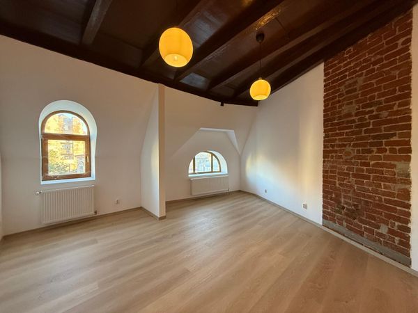 Apartament în vilă în București: ce să urmărești înainte să cumperi